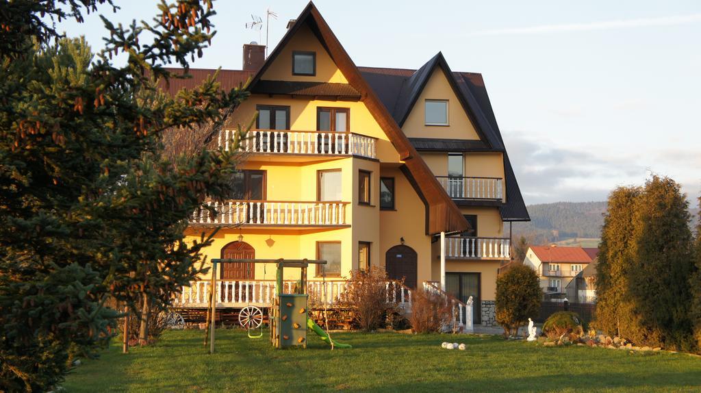 Hotel Osrodek Wypoczynkowy Trzy Korony Frydman Exterior foto